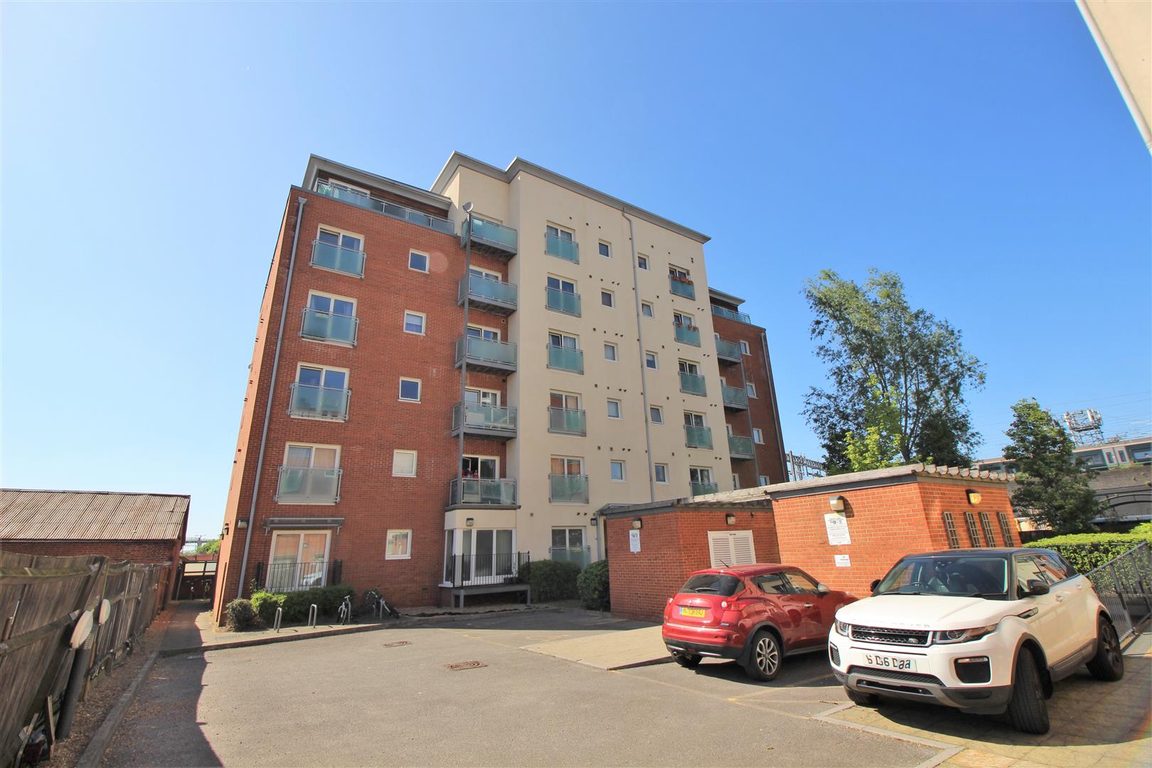 Caversham Road, Reading